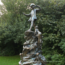decoración de jardín al aire libre estatua de peter pan estatuas de metal de bronce chico de niño en venta